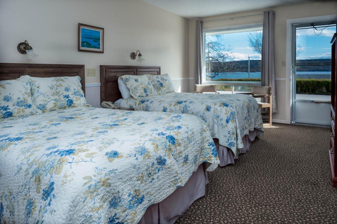 Cabot Trail Motel Baddeck Inlet Eksteriør billede